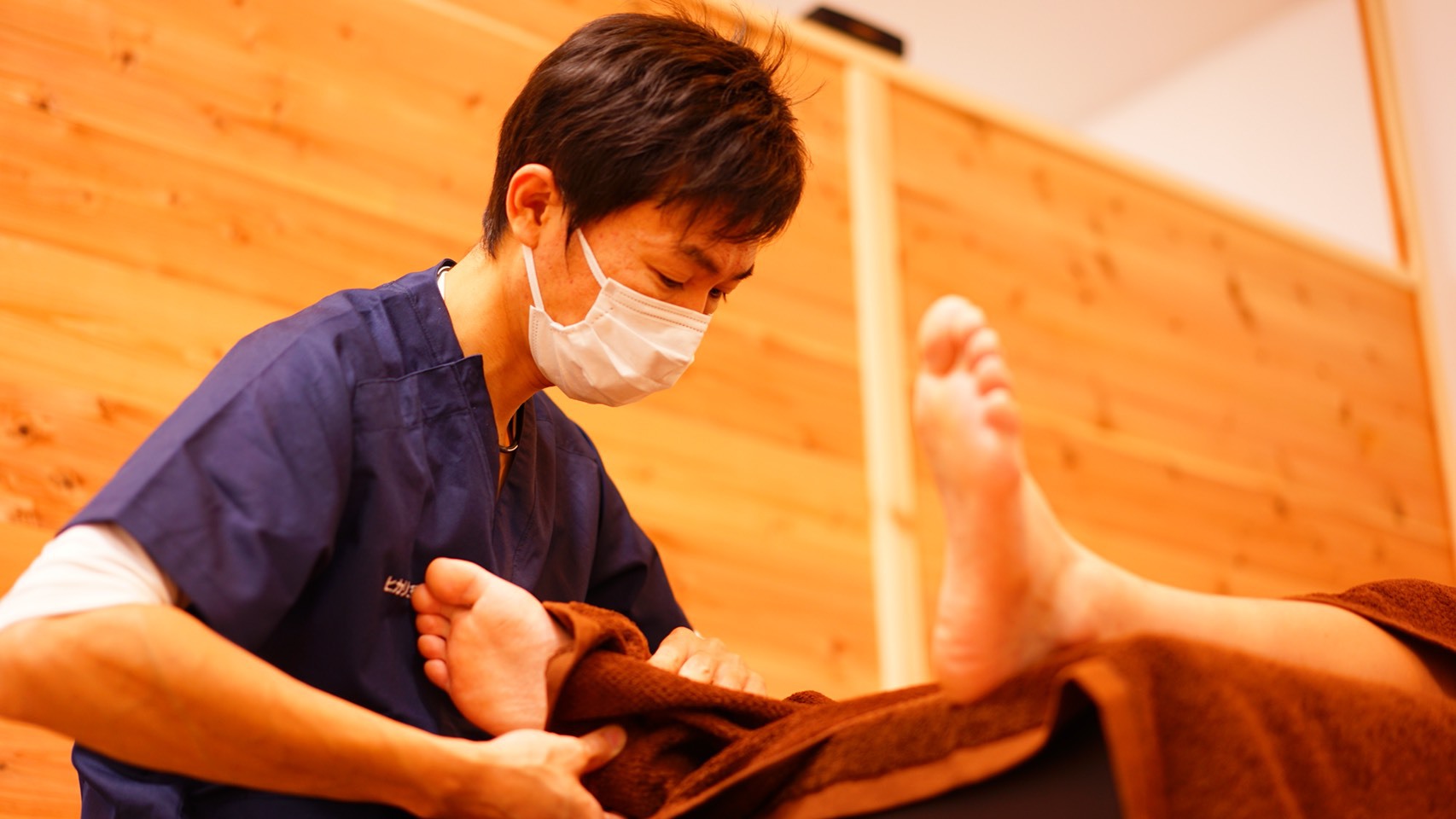 手技、骨格調整、可動域調整